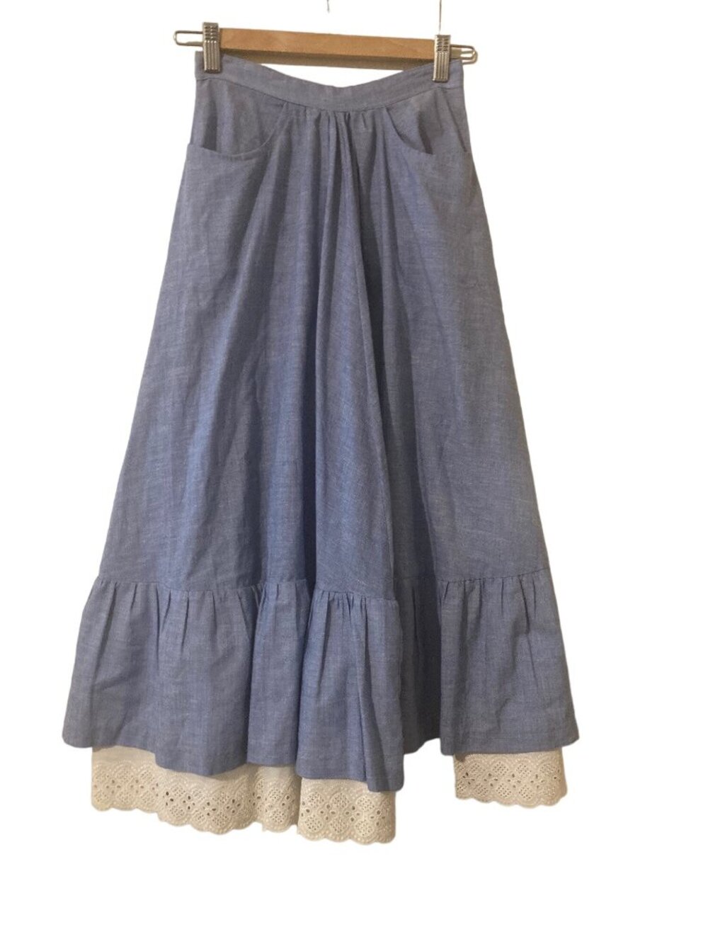 VTG 1970s THE EAST SIDE CLOTHING CO Prairie Skirt Chambray Lace Ruffle PKTS XS
